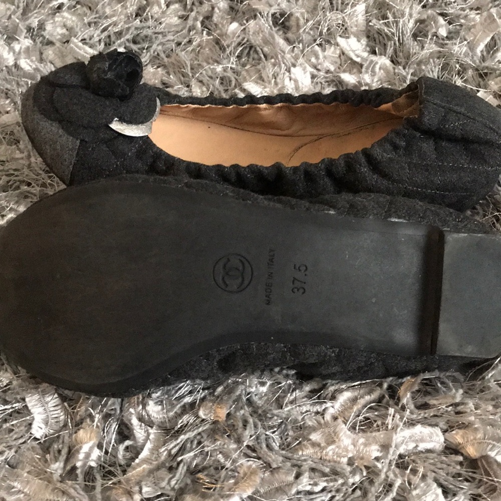 *SOLD* Chanel Ballet Flats - Picture 5 of 8